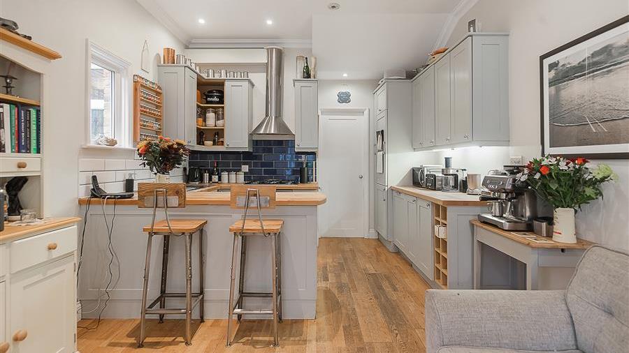 Kitchen/Breakfast Room