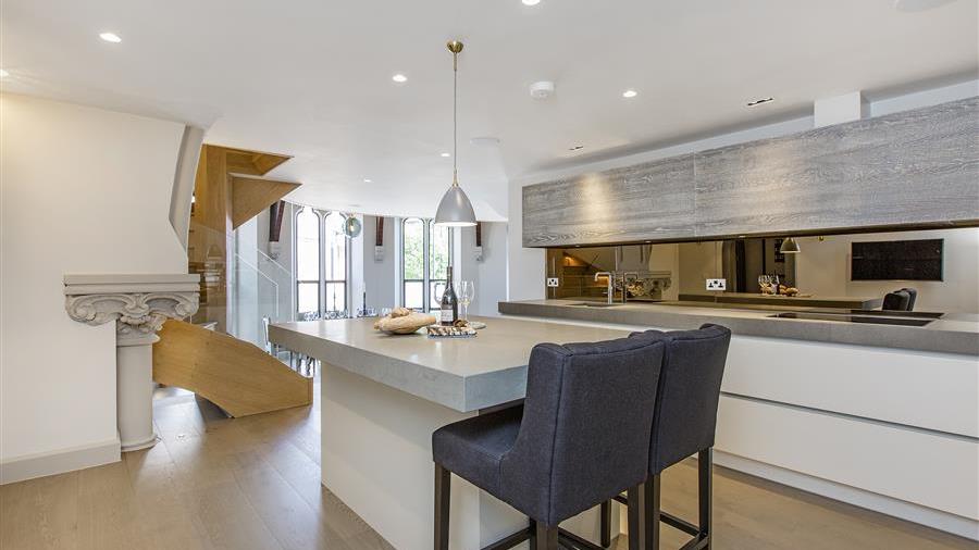 Kitchen/Dining Room