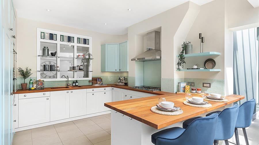 Kitchen/Breakfast Room