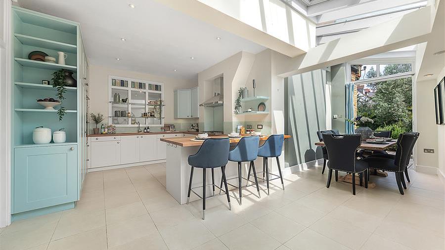 Kitchen/Dining Room