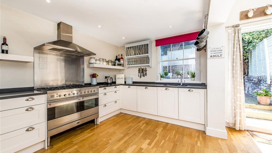 Kitchen/Dining Room