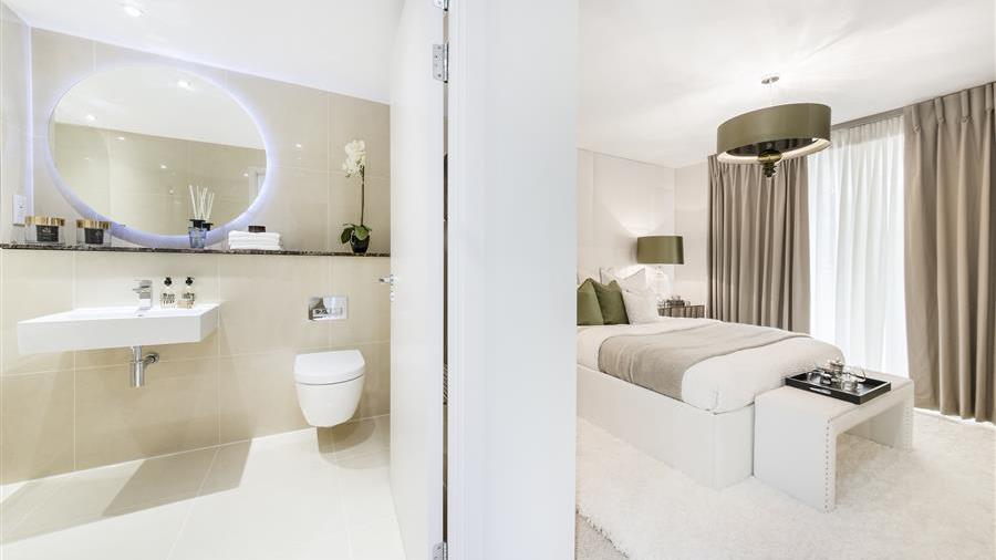 En-Suite Bathroom