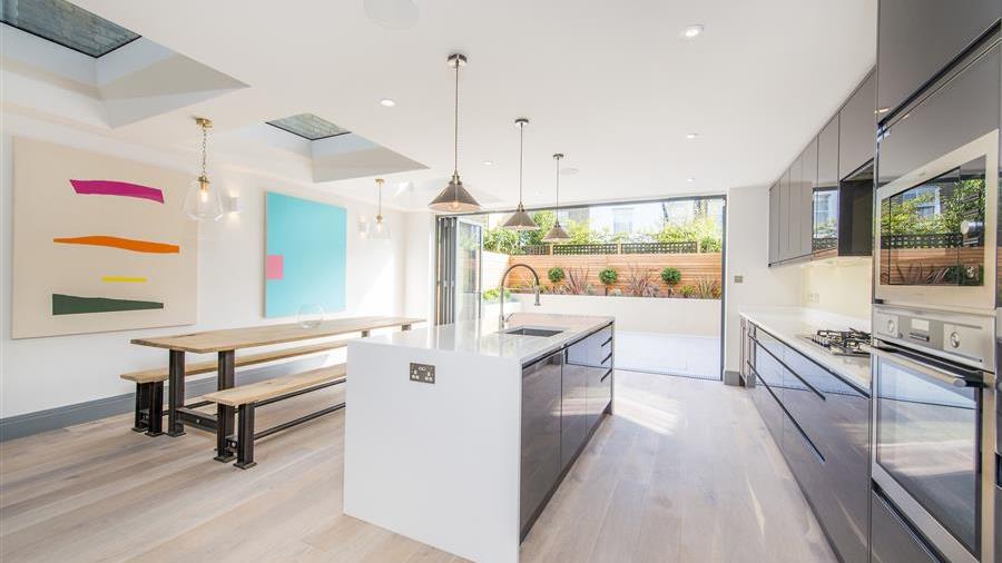Kitchen/Breakfast Room
