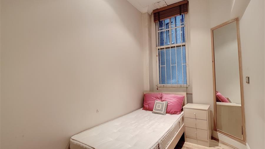 Fifth Bedroom
