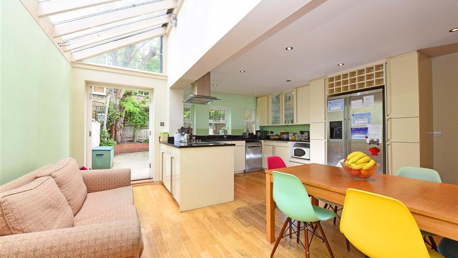 Kitchen/Breakfast Room