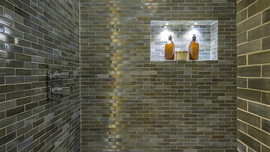 En-Suite Bathroom