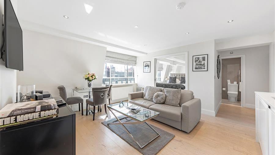 Kitchen/Reception Room
