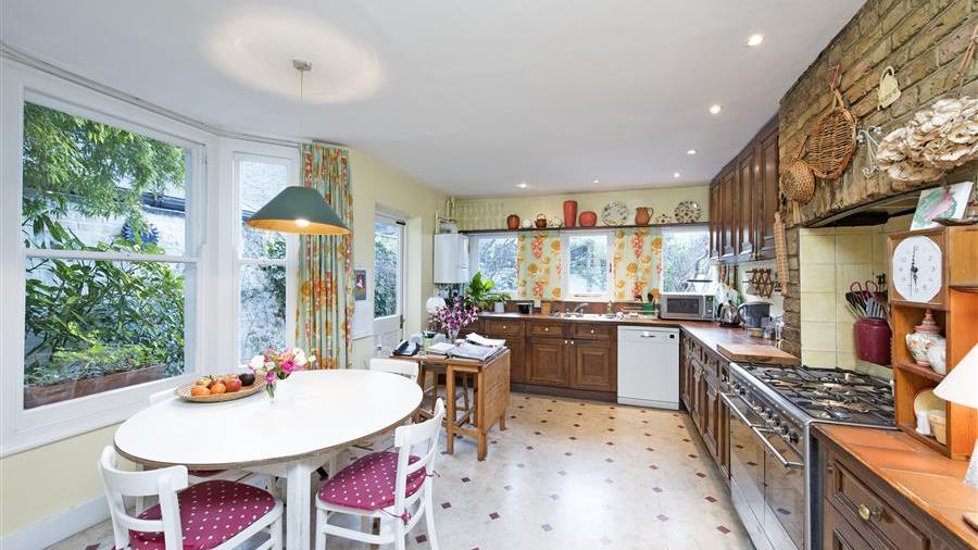 Kitchen/Breakfast Room