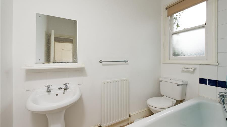 Self-Contained Flat