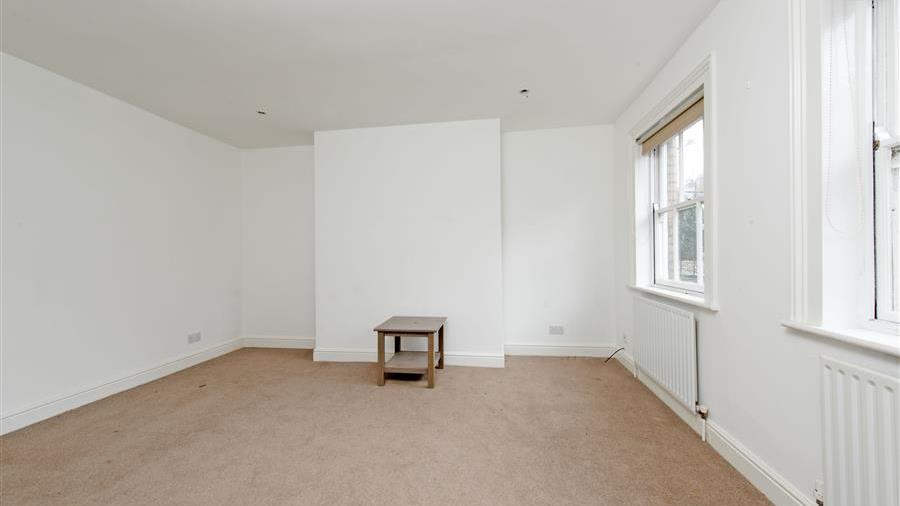 Self-Contained Flat