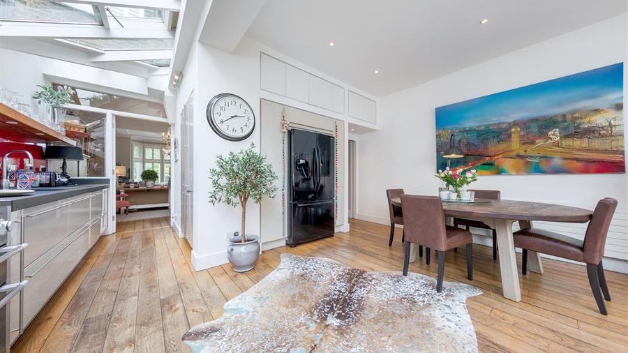 Kitchen/Dining Room