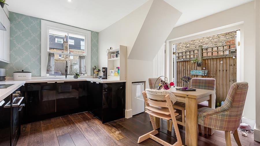 Kitchen/Breakfast Room