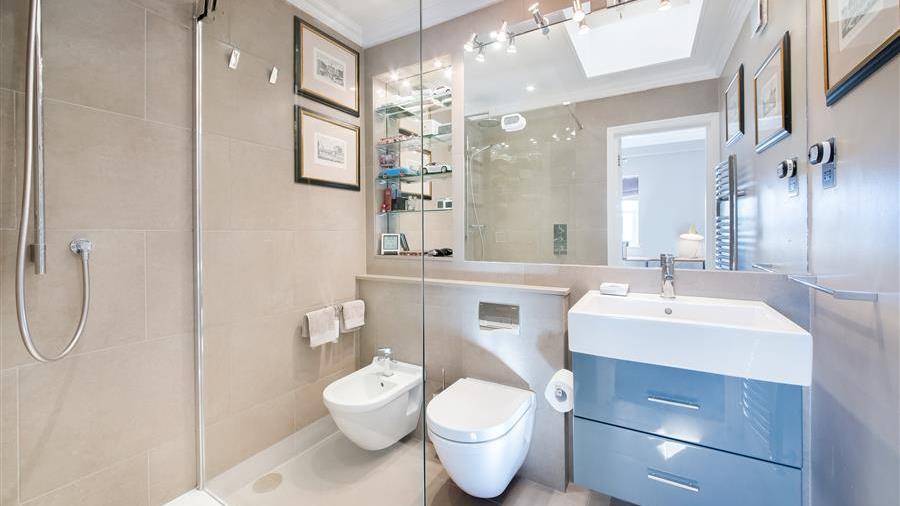 En-Suite Shower Room
