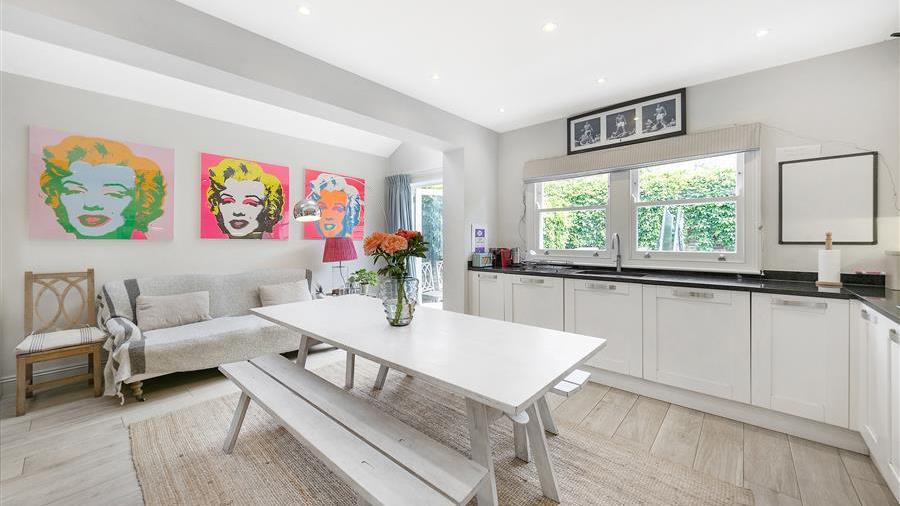 Kitchen/Dining Room