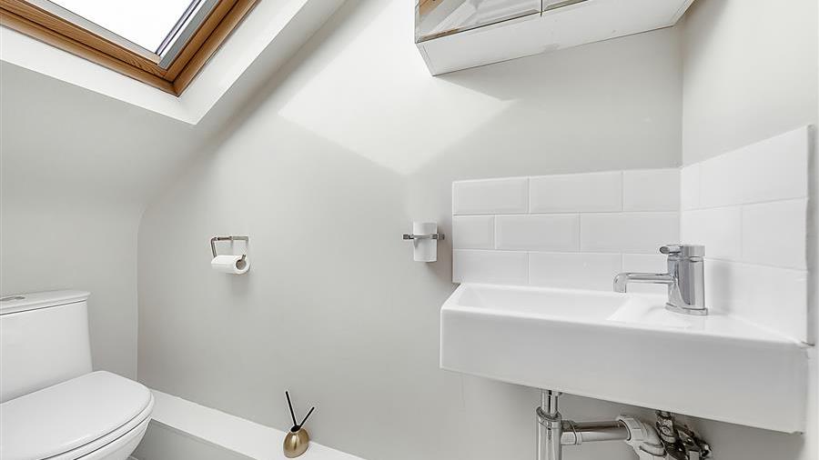 En-Suite Bathroom