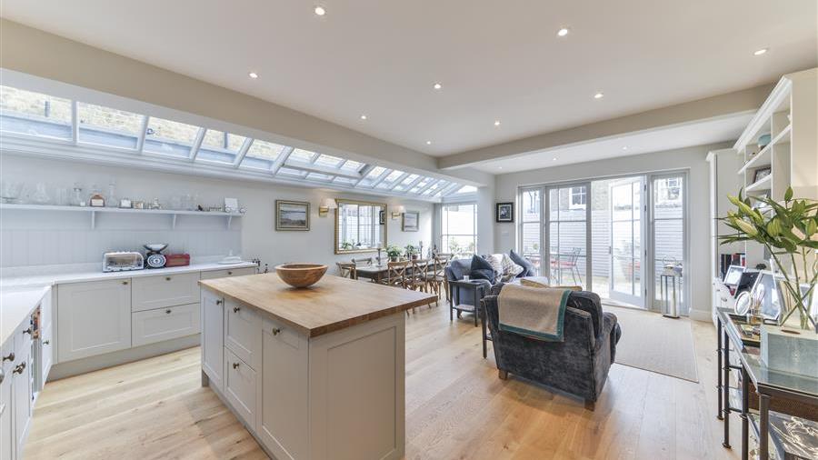 Kitchen/Breakfast Room