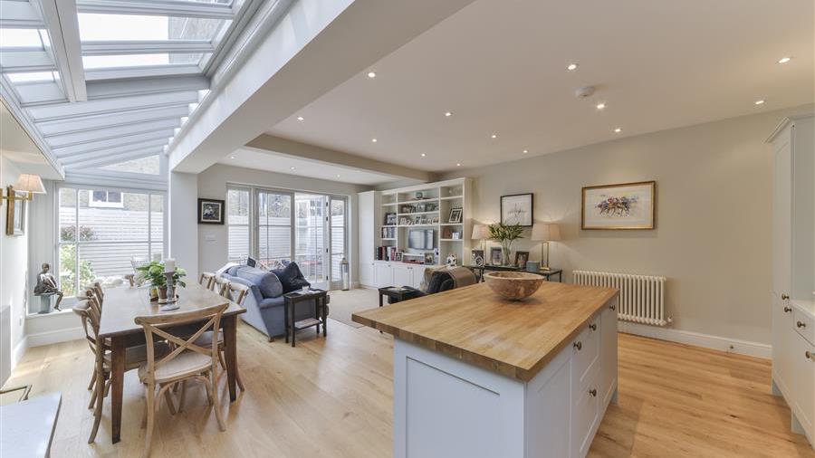 Kitchen/Breakfast Room