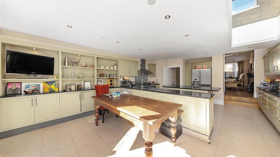 Kitchen/Dining Room