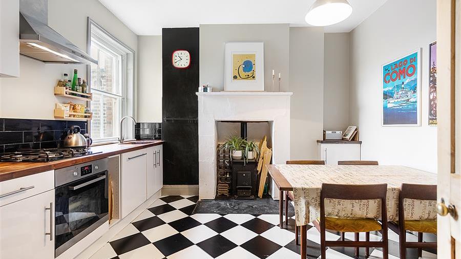 Kitchen/Dining Room