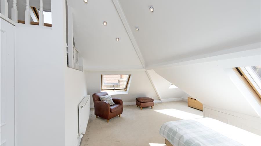 Sixth Bedroom