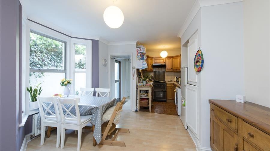 Kitchen/Breakfast Room