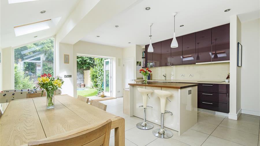 Kitchen/Breakfast Room
