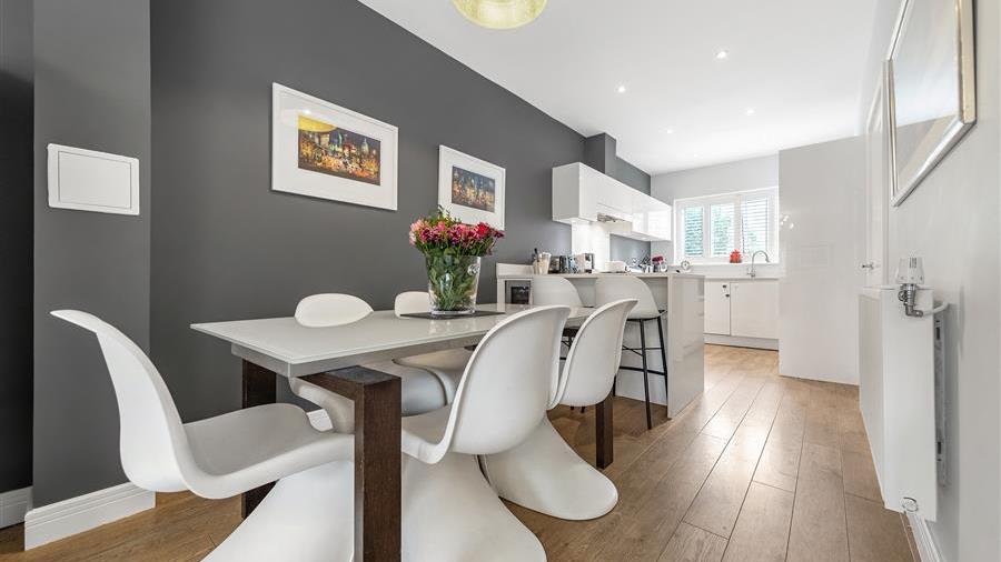 Kitchen/Dining Room