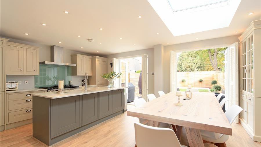 Kitchen/Dining Room