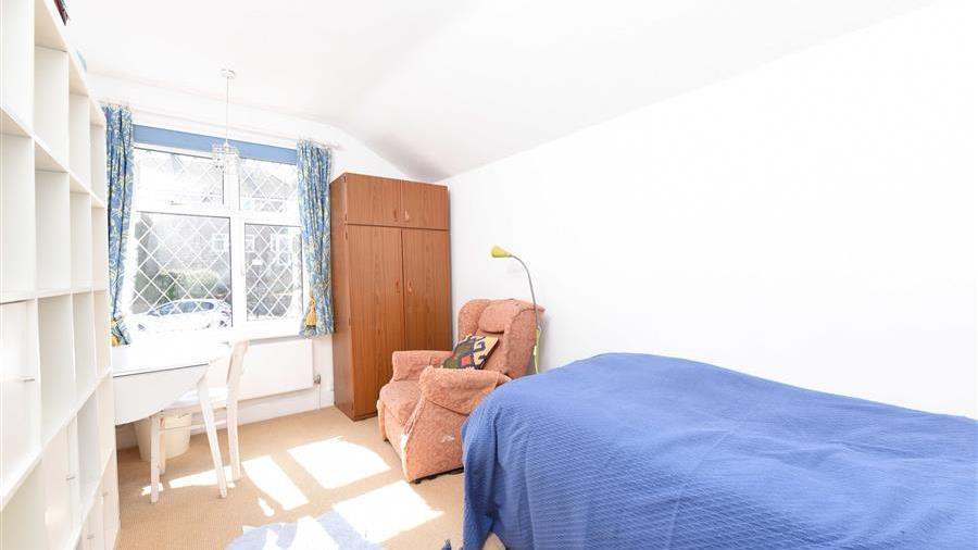 Fifth Bedroom