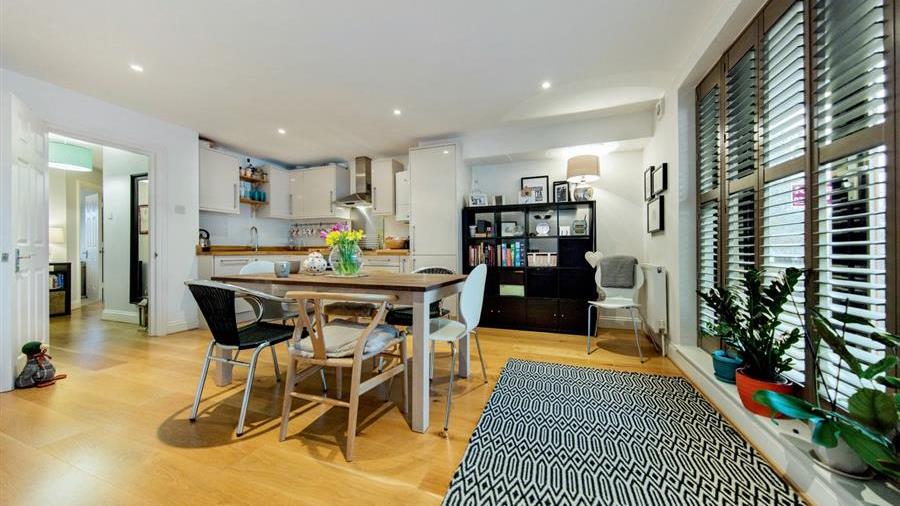 Kitchen/Dining Room