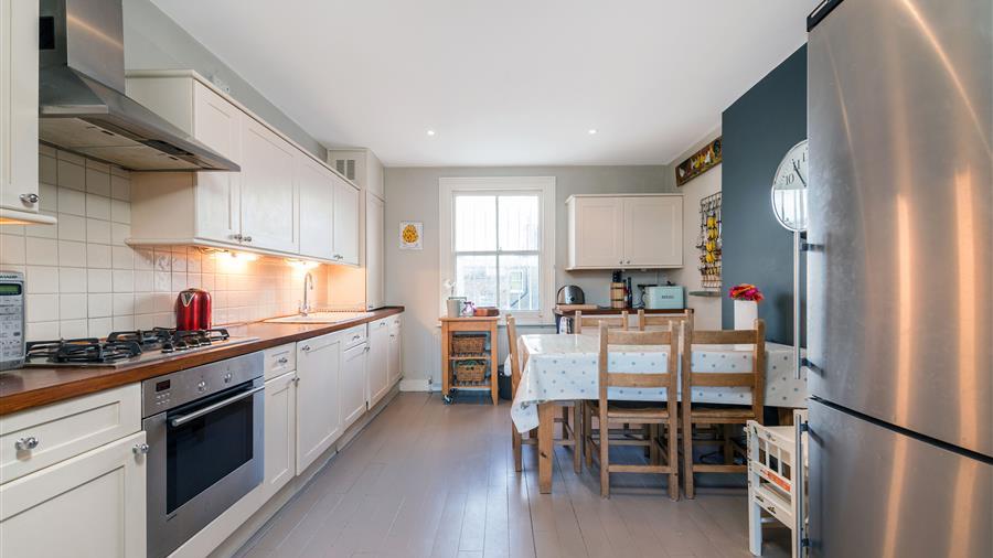 Kitchen/Dining Room