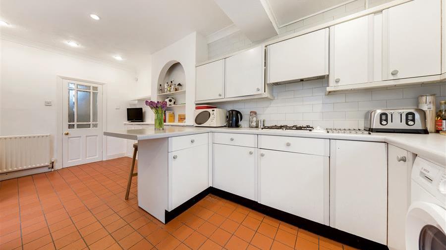 Kitchen/Breakfast Room