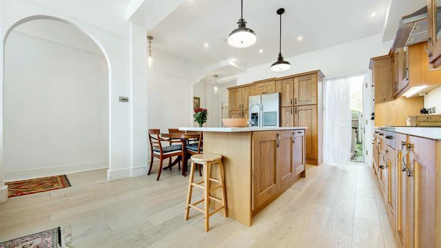 Kitchen/Dining Room