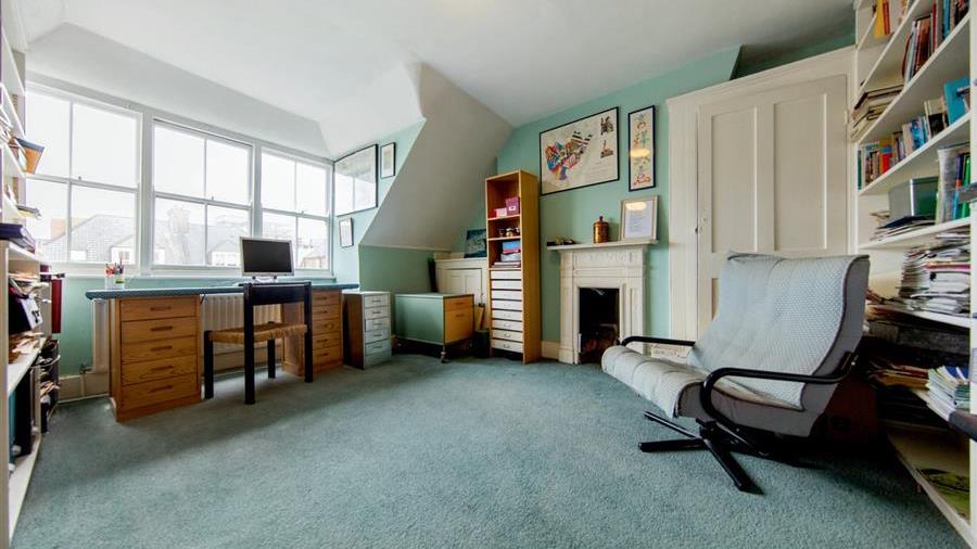 Fifth Bedroom