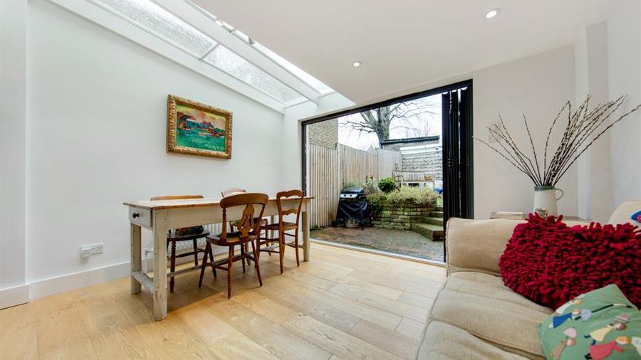 Kitchen/Breakfast Room