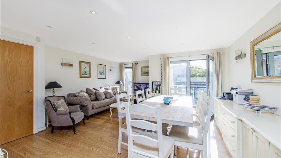 Kitchen/Reception Room