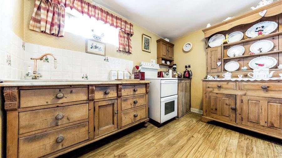 Kitchen/Breakfast Room