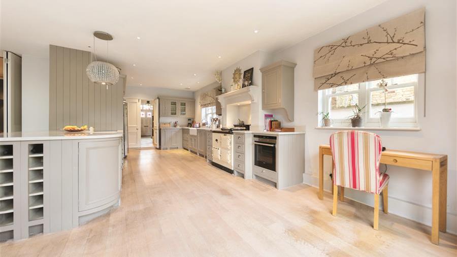 Kitchen/Dining Room
