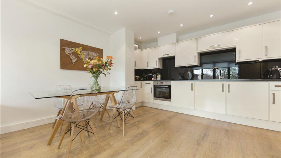 Kitchen/Breakfast Room