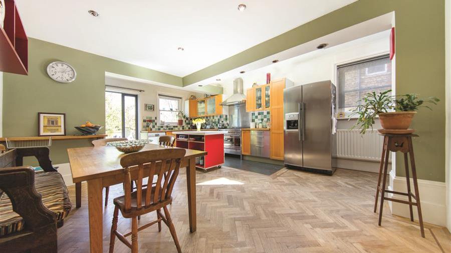 Kitchen/Breakfast Room