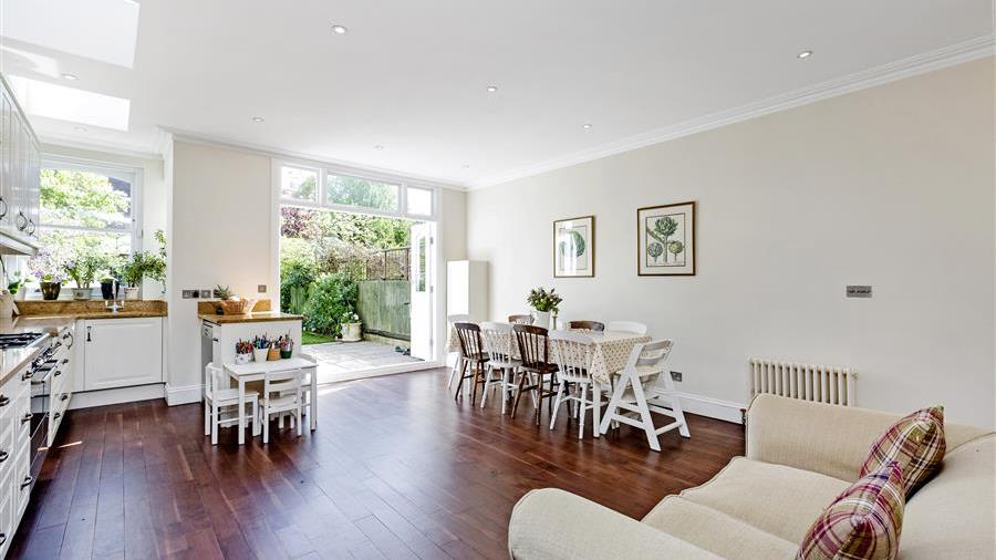 Kitchen/Family Room