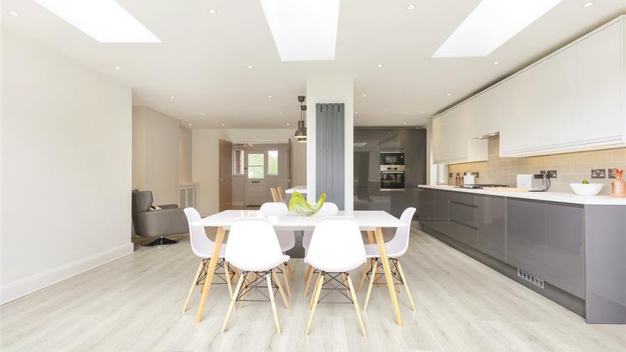 Kitchen/Breakfast Room