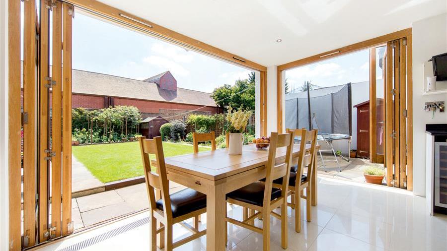 Kitchen/Breakfast Room