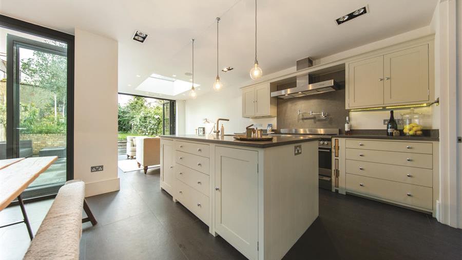 Kitchen/Breakfast Room