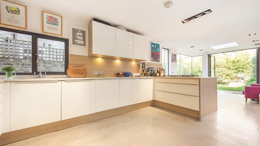 Kitchen/Breakfast Room