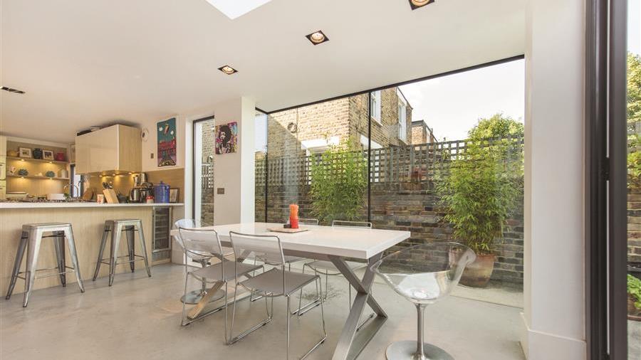 Kitchen/Dining Room