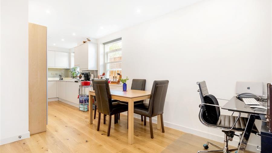 Kitchen/Breakfast Room