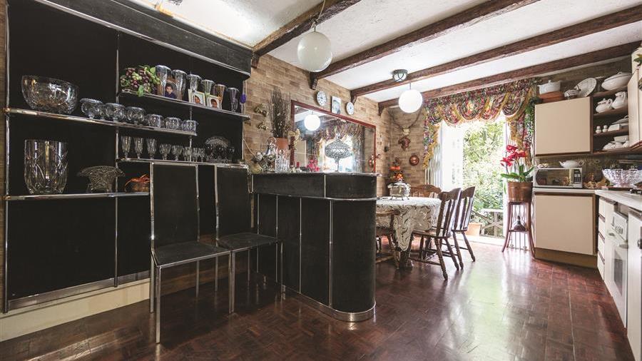 Kitchen/Dining Room
