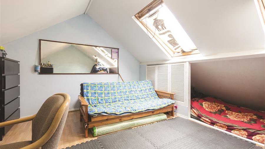 Fifth Bedroom