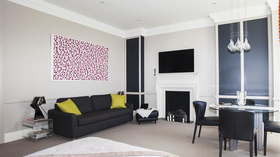 Studio Room